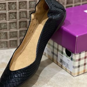 Peter Millar Size 7 Black Snakeskin Leather Ballet Slippers. Never Worn.